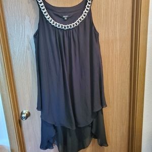 SLNY Black Tiered Cocktail Dress w Silver Chain Accent size 20W